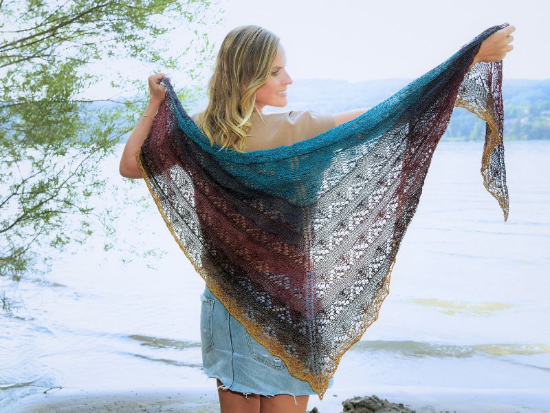 Knitting pattern KINGFISHER
