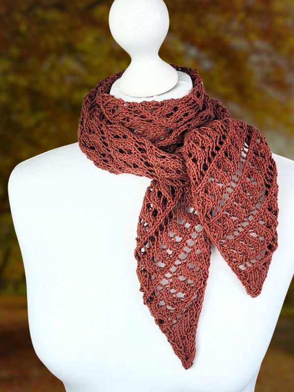 Strickanleitung MAROON GLOW