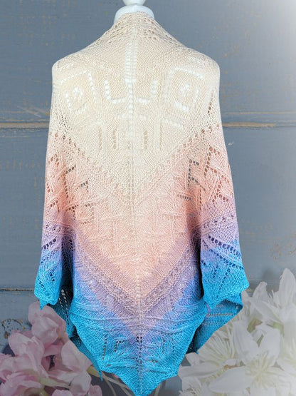 Knitting pattern HOPPY EGG