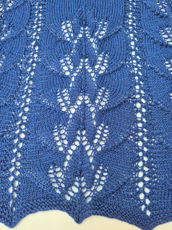 Strickanleitung PETAL LINE - Stilvoller Winterschal, Musterdetails